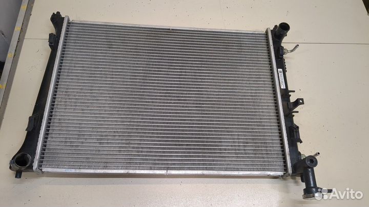 Радиатор охлаждения двигателя киа Cerato, 2011