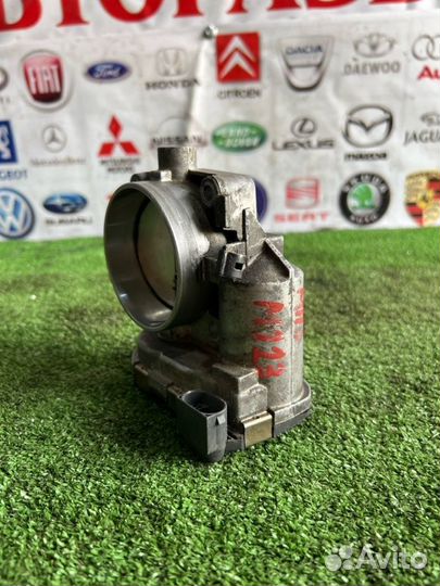 Дроссельная заслонка Mercedes-Benz S-Class W220