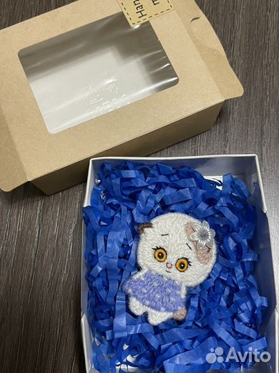 Брошь ручной работы