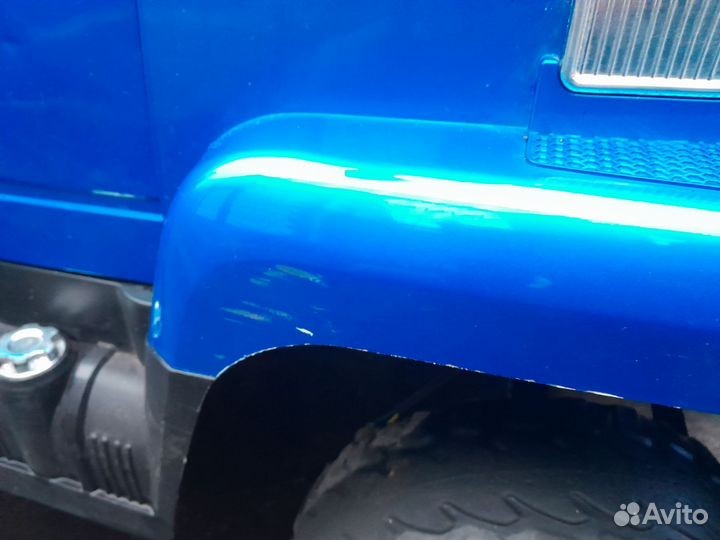 Детская машина на аккумуляторе с пультом бу