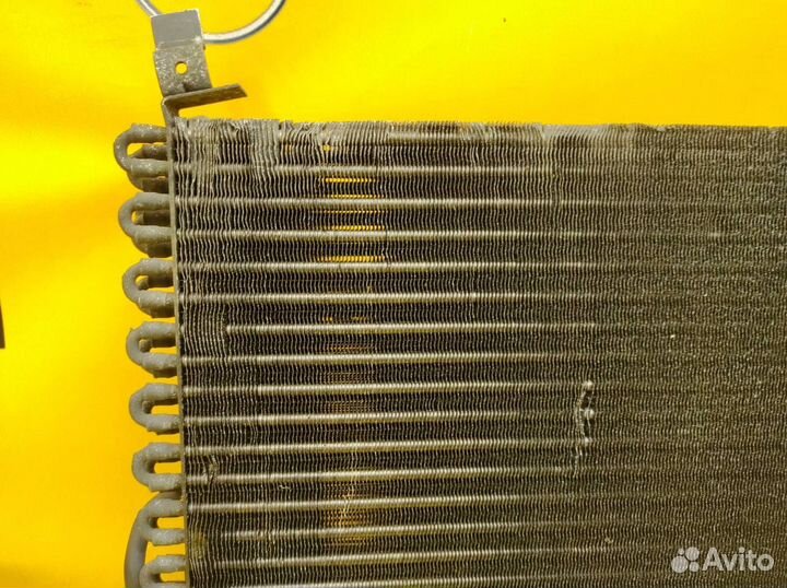 Радиатор кондиционера Mercedes-Benz W126 M110 2.7