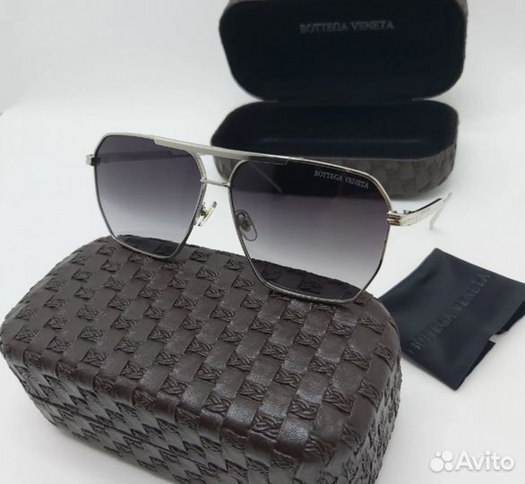 Новые солнцезащитные очки