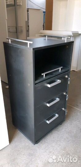 Тележка косметологическая