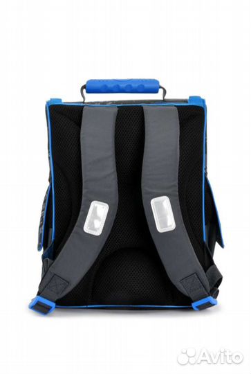 Рюкзак для первоклассника новый