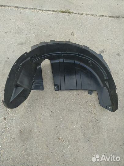 Подкрылок задний правый Suzuki SX4 75511-79J00