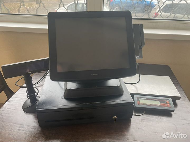 Pos моноблок сенсорный