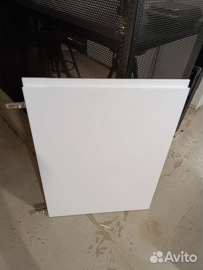 Дверь для кухни/шкафа