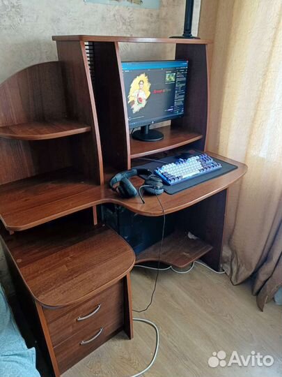 Компьютерный стол бу