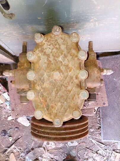 Компрессор воздушный поршневой