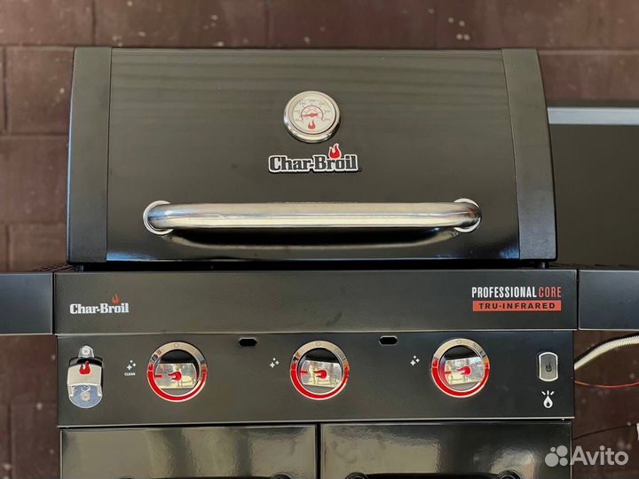 Газовый гриль барбекю Char-Broil Core 3b