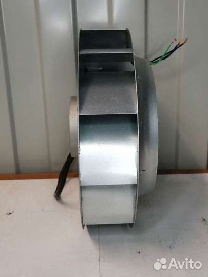 Мотор-колесо для канального вентилятора