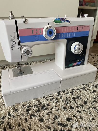 Швейная машина