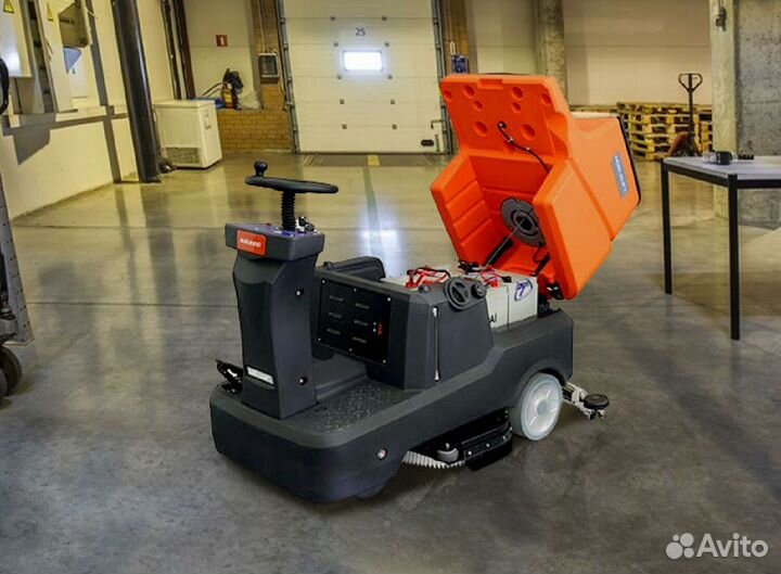 Машина поломоечная Ноблелифт NR810, с сиденьем