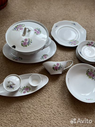 Набор столовой посуды