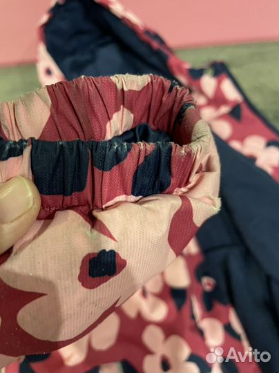 Демисезонный костюм на девочку 116