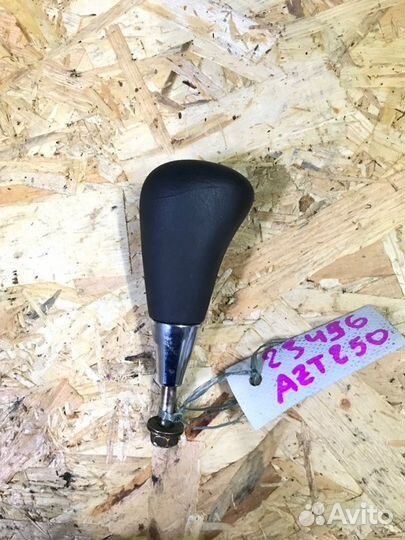Ручка рычага АКПП Toyota Avensis AZT250 1AZ-FSE