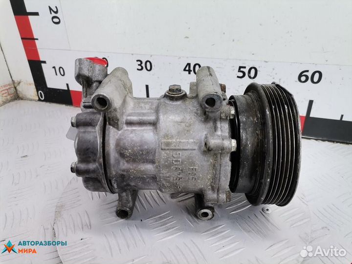 Компрессор кондиционера Renault Clio 2 2-й рест