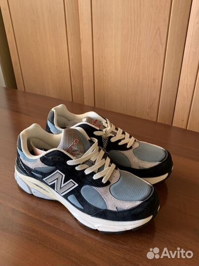 Кроссовки New Balance 990v3