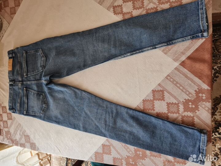 Джинсы для девочки