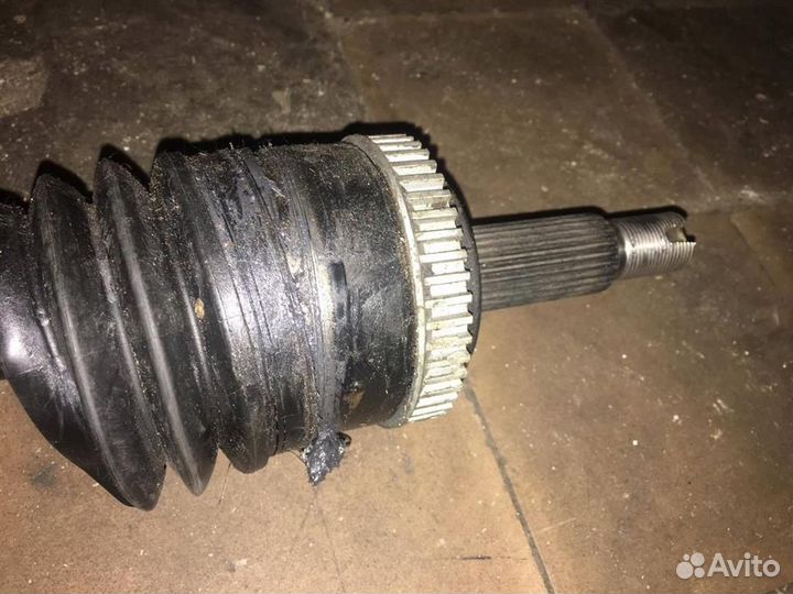 Полуось передняя R hyundai ix35 2010-2015