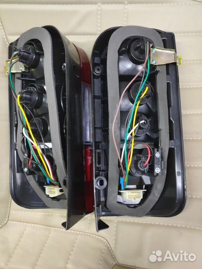 Задние фонари hiace168