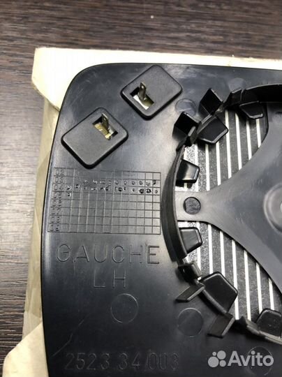 Зеркальный элемент LH на BMW X3'E83 51163404625