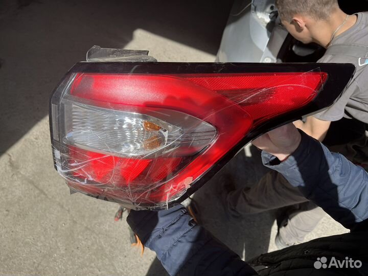 Задний фонарь правый ford kuga оригинал