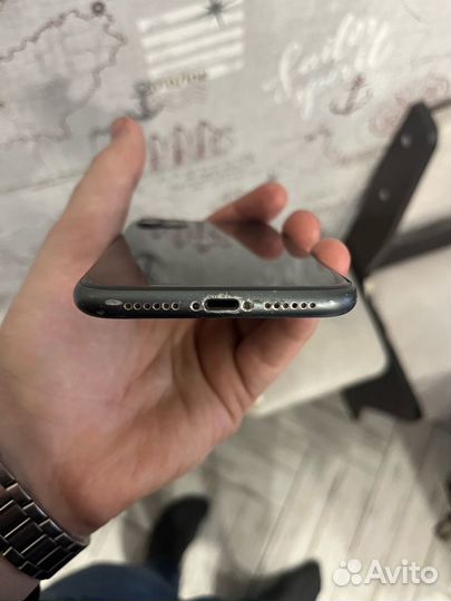 iPhone 11, 256 ГБ