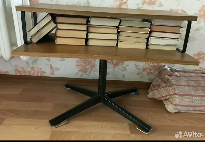 Полка и тумба под тв