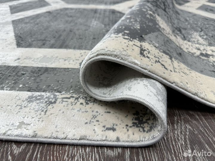 Ковер вискозный 1.6х2.3 Olimpos