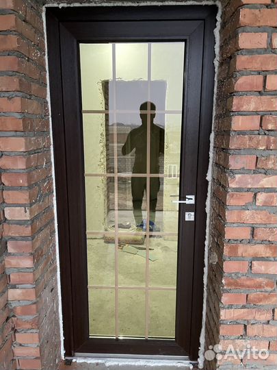 Двери пластиковые не бу