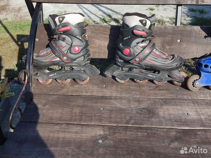 Роликовые коньки