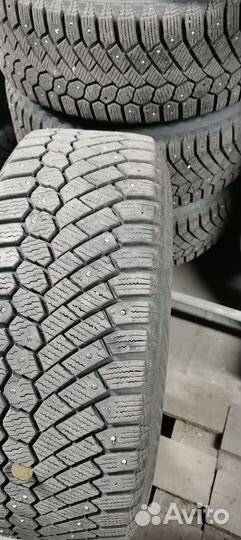 Gislaved Nord Frost 200 205/55 R16 94T