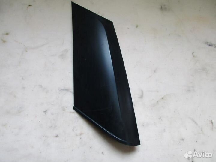 Накладки задних стоек Range Rover Sport L320 30D