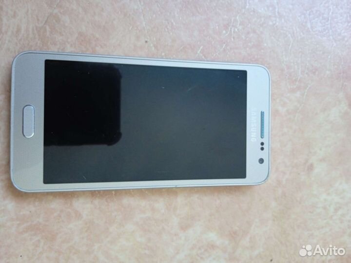 Телефон Samsung ж1