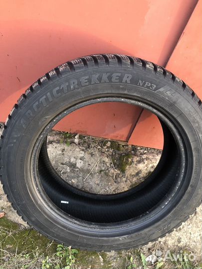 Arctic Trucks AT405 205/55 R16 94