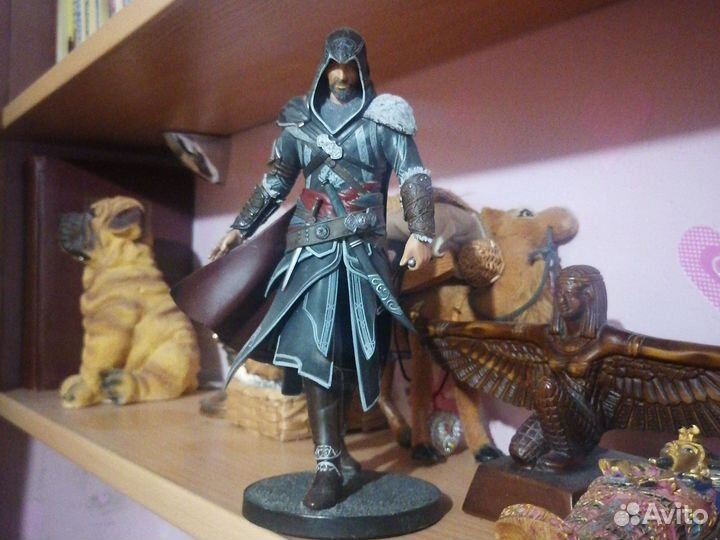 Assassins creed фигурки