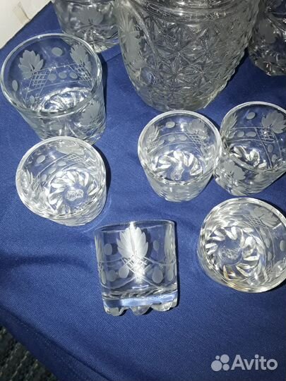 Подарочный набор: Графин (штоф) со стопками