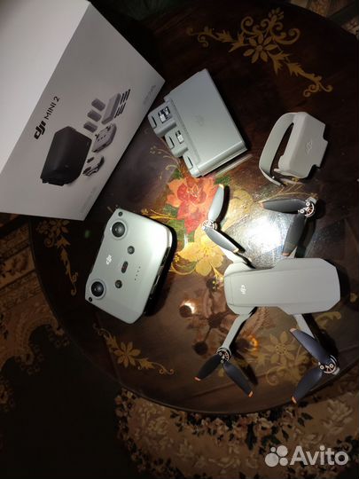 Квадрокоптер DJI Mini 2 fly more combo