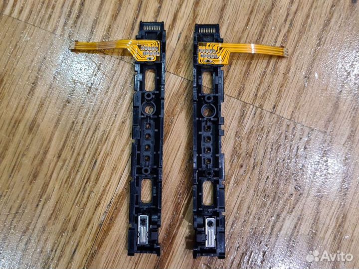 Защелки Joy con nintendo switch пара левая правая