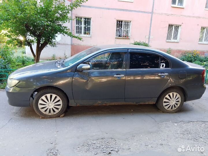 LIFAN Solano 1.6 МТ, 2012, битый, 330 000 км