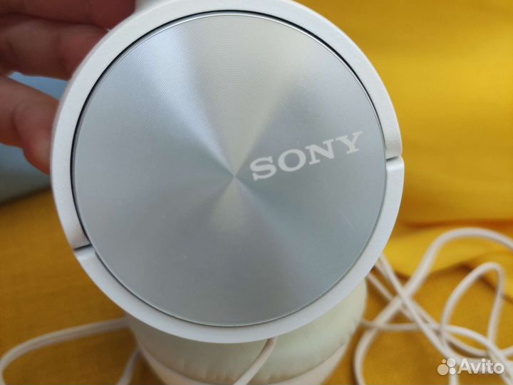 Накладные наушники с гарнитурой Sony MRD-ZX 310