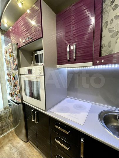 3-к. квартира, 58 м², 1/4 эт.