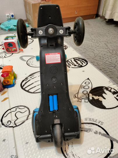 Детский 3-х колесный самокат Moby Kids