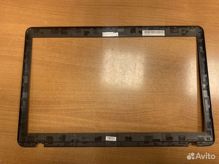 Рамка матрицы Asus K751N
