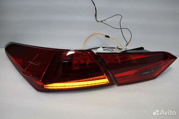 Camry 70 Стоп сигналы в стиле Lexus диодные N6DD9