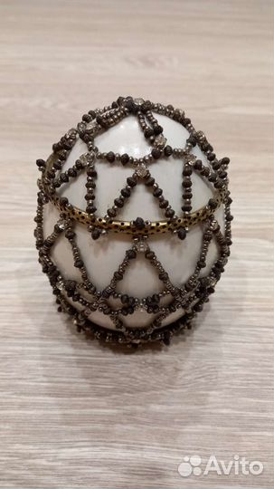 Яйцо фаянсовое декоративное