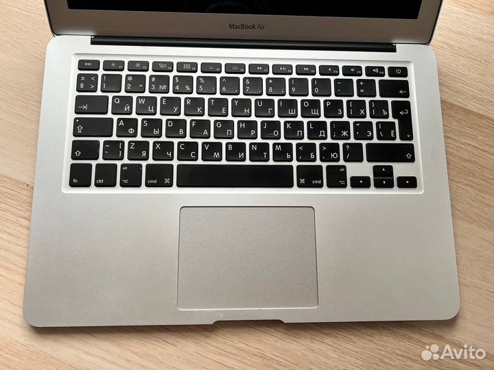 Apple MacBook Air A1466 EMC 2925