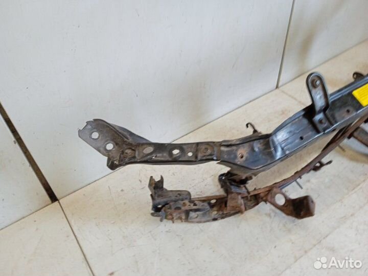 Панель передняя Nissan Navara D40 2.5 2008