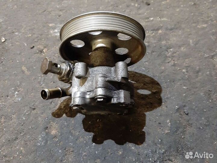 Насос гур Ауди 2.0i ALT А6 С6 А4